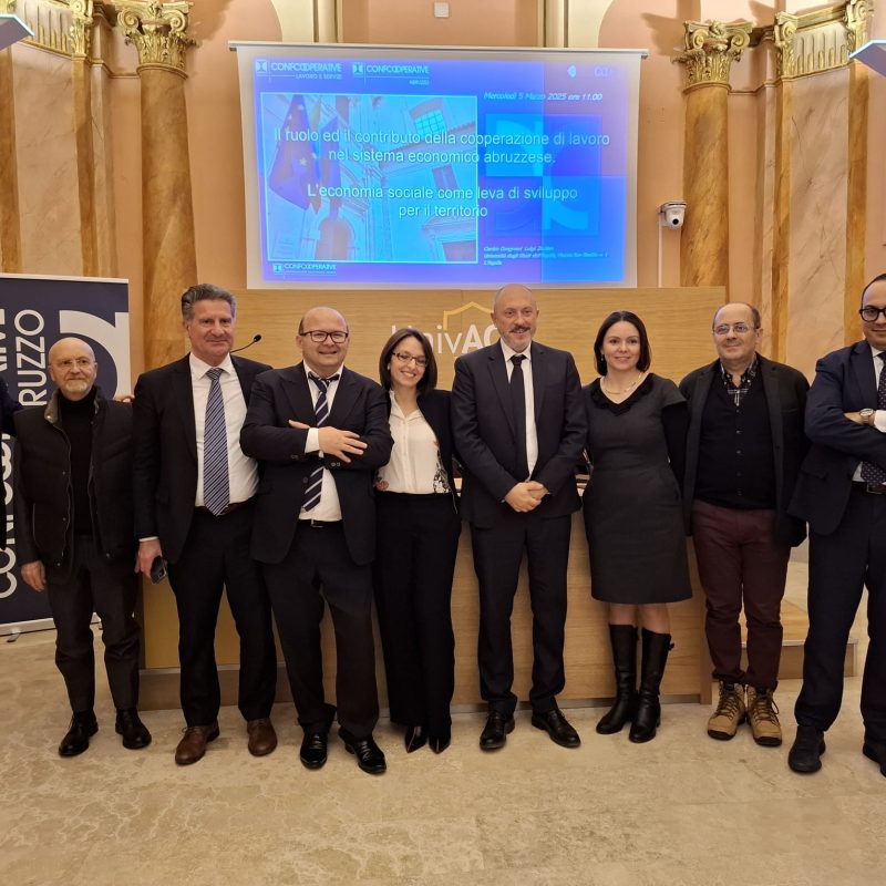 img-WhatsApp-Image-2025-03-05-at-18.04.461