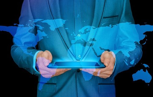 img-businessman-2682712_640