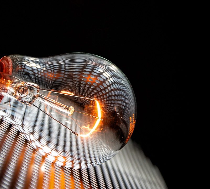 img-light-bulb-4297600_12802