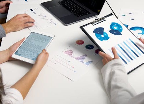 img-pexels-artempodrez-5716032