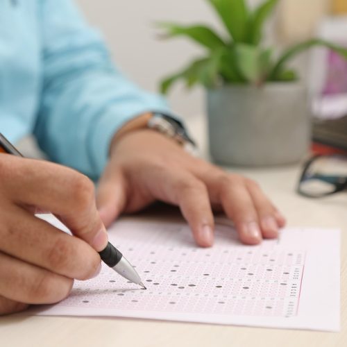 img-test-paper-7702622_1280