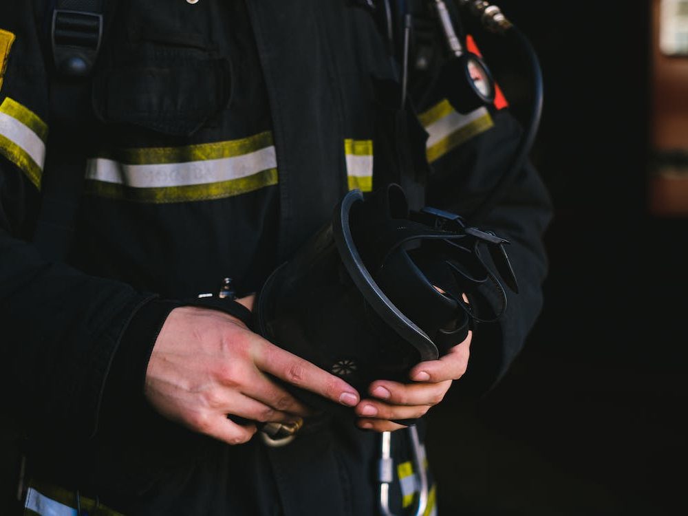 img-vgilanza-pexels-grati-