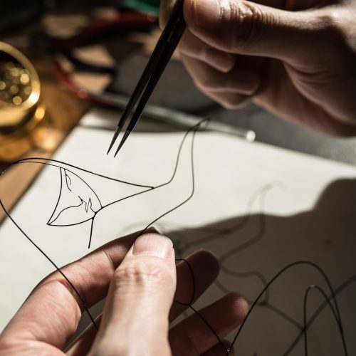 img-wire-sculpture-5715170_1280